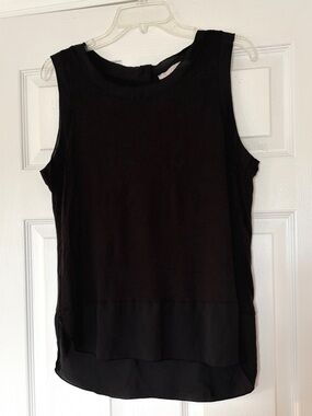 Loft Black Sleeveless Top Sheer High/Low Hem Buttons Size Large